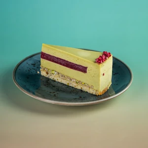 Pisztáciás Málnás Torta 16 szelet